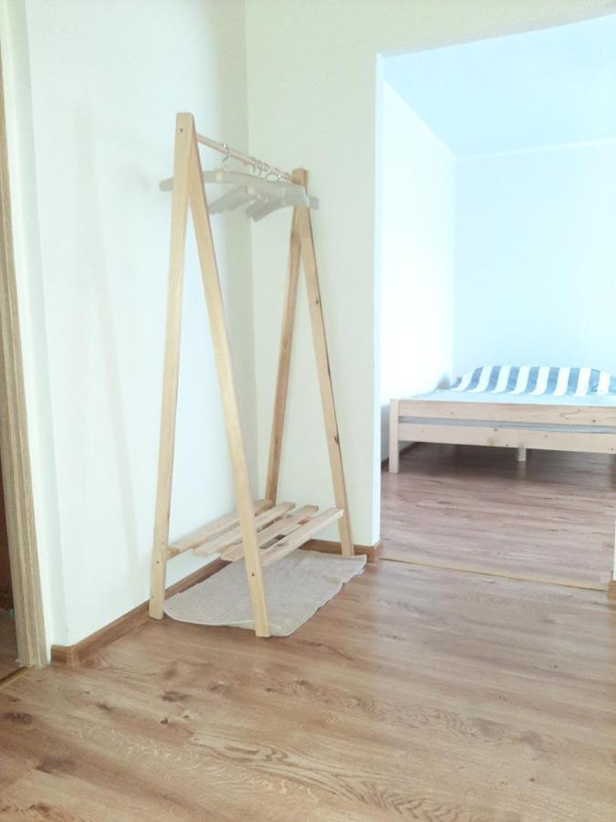 Mieszkanie Na Krotkiej Apartment Stronie Slaskie Bagian luar foto